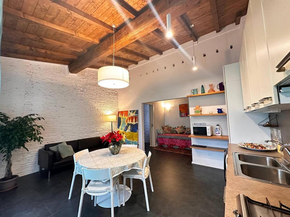 Apartment Angelic Portion Of In Oltrarno Area